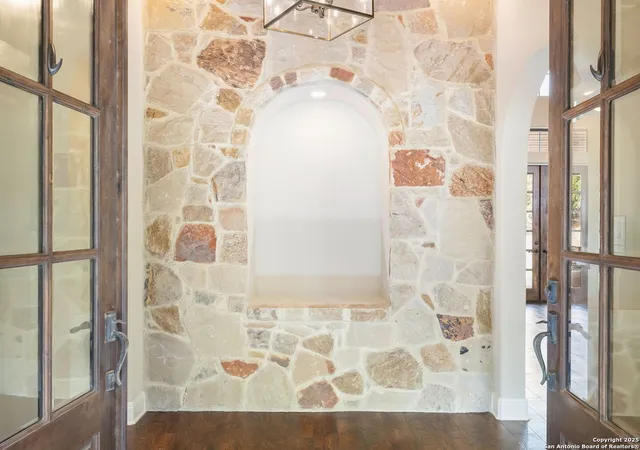 Photo 3 of Sale Pending at 382 Upland Ct, Canyon Lake, TX 78133 | MLS# 1926299 | Listing updated on 2026-03-31