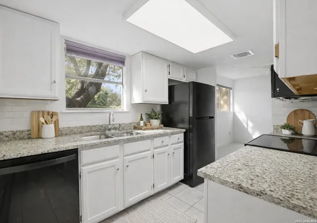 Photo 3 of Single family home for sale at 8702 Stream Cir, San Antonio, TX 78250 | MLS# 1926313 | Listing updated on 2026-03-22