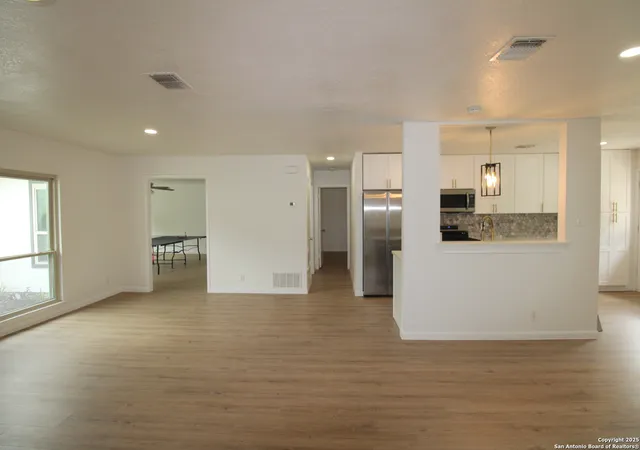 Photo 4 of Single family home for sale at 3807 Briarhaven, San Antonio, TX 78247 | MLS# 1926332 | Listing updated on 2026-06-30