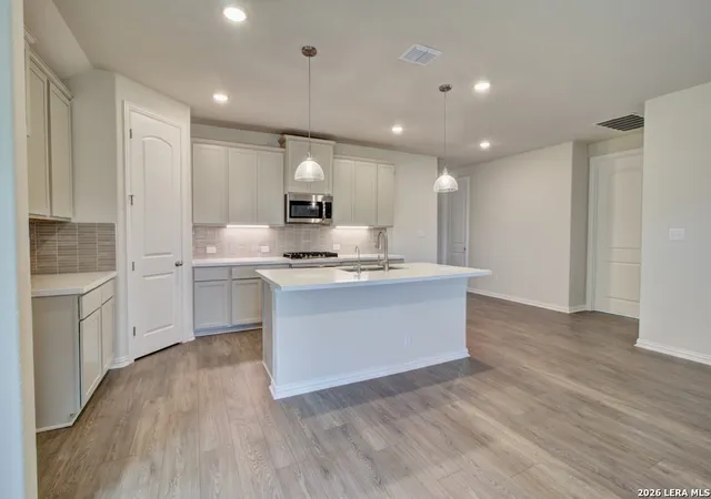 Photo 3 of Single family home for sale at 2118 Shepards Street, Seguin, TX 78155 | MLS# 1926392 | Listing updated on 2026-02-13
