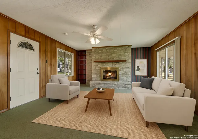 Photo 1 of Sale Pending at 116 Crestview, Canyon Lake, TX 78133 | MLS# 1926427 | Listing updated on 2026-03-24