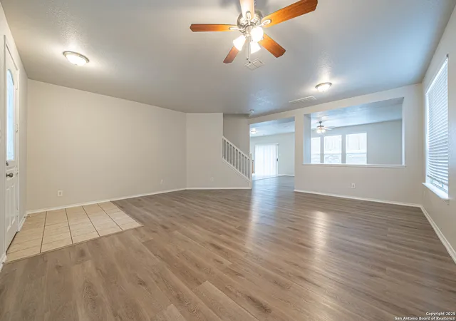Photo 4 of Single family home for sale at 6807 Elmwood, Live Oak, TX 78233 | MLS# 1926462 | Listing updated on 2026-03-10
