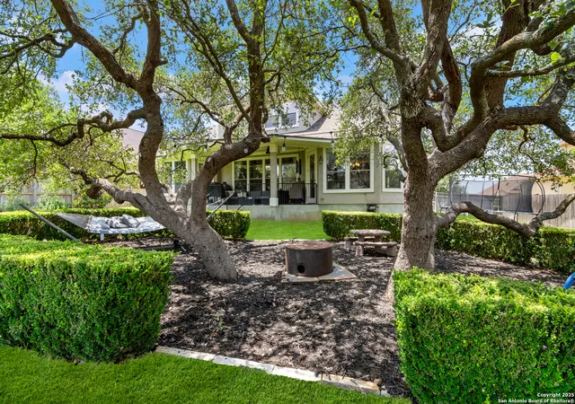 Photo 3 of Sale Pending at 1214 Ashbury Bay, San Antonio, TX 78258 | MLS# 1926463 | Listing updated on 2026-01-19