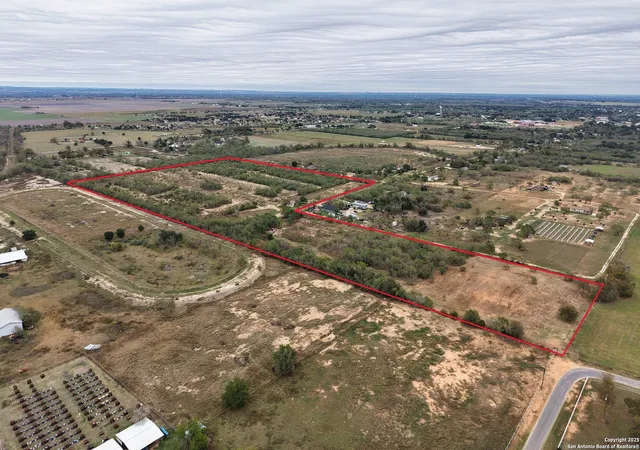 5th image of 000 W County Road 681, Lytle, TX 78052 | MLS# 1926486