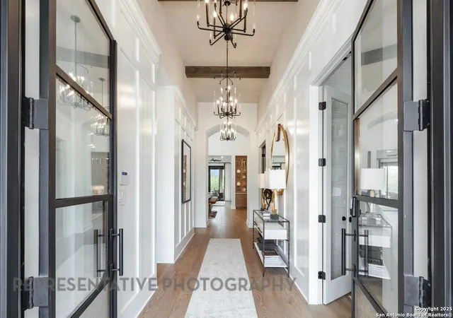 Photo 2 of Sale Pending at 318 Dulce Vista, San Antonio, TX 78228 | MLS# 1926487 | Listing updated on 2026-04-15