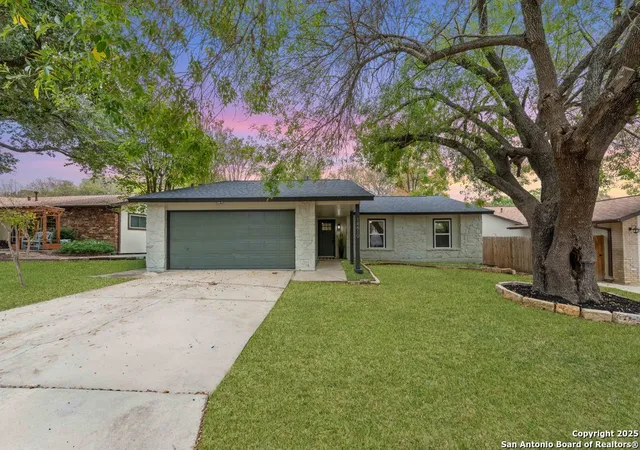 Photo 1 of Sale Pending at 14410 Briarberry St, San Antonio, TX 78247 | MLS# 1926547 | Listing updated on 2026-01-01