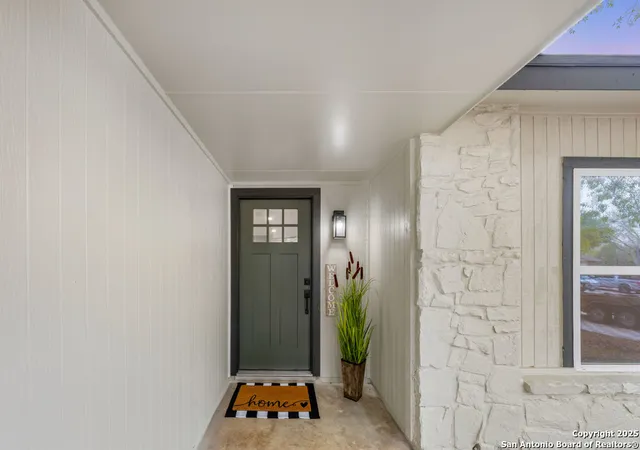 Photo 3 of Sale Pending at 14410 Briarberry St, San Antonio, TX 78247 | MLS# 1926547 | Listing updated on 2026-01-01