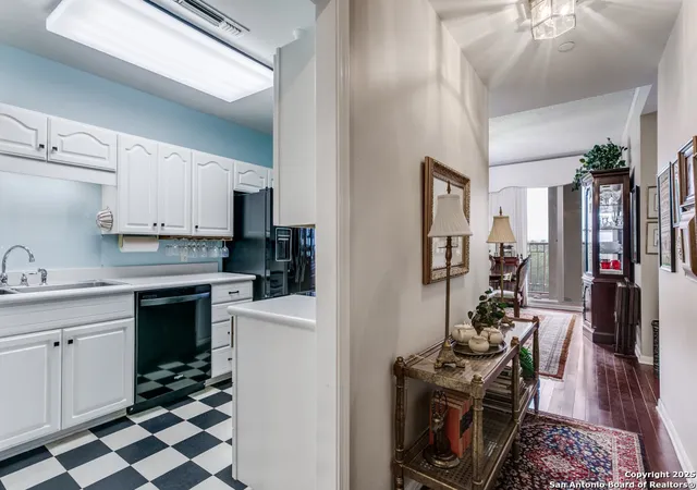 Homes for sale in San Antonio, TX | 1 Towers Park Ln #412, San Antonio, TX 78209 | MLS# 1926632