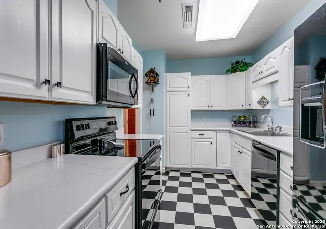 Homes for sale in San Antonio, TX | 1 Towers Park Ln #412, San Antonio, TX 78209 | MLS# 1926632