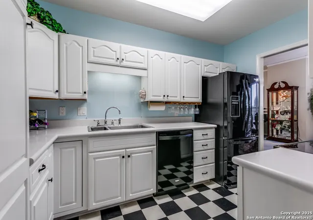 Homes for sale in San Antonio, TX | 1 Towers Park Ln #412, San Antonio, TX 78209 | MLS# 1926632