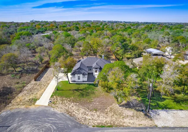2nd image of 193 Timber Pl, La Vernia, TX 78121 | MLS# 1926672
