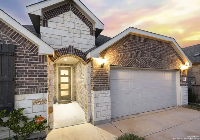 2nd image of 2210 Steerhead Trail, New Braunfels, TX 78132 | MLS# 1926701