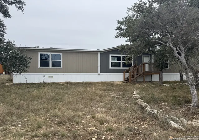 2nd image of 492 Private Road 1511, Bandera, TX 78003 | MLS# 1926709