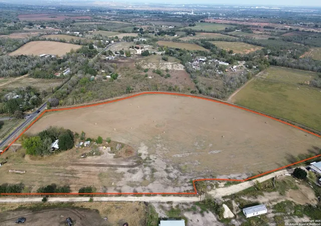 Photo 2 of Land for sale at 10620 Pearsall, Atascosa, TX 78002 | MLS# 1926714 | Listing updated on 2026-03-13