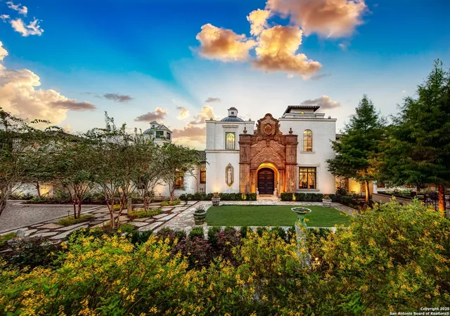 Photo 1 of Mansion for sale at 640 Terrell, San Antonio, TX 78209 | MLS# 1926761 | Listing updated on 2026-04-07