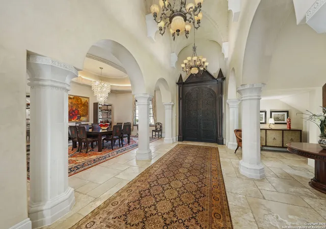 Photo 3 of Single family home for sale at 640 Terrell, San Antonio, TX 78209 | MLS# 1926761 | Listing updated on 2026-04-07