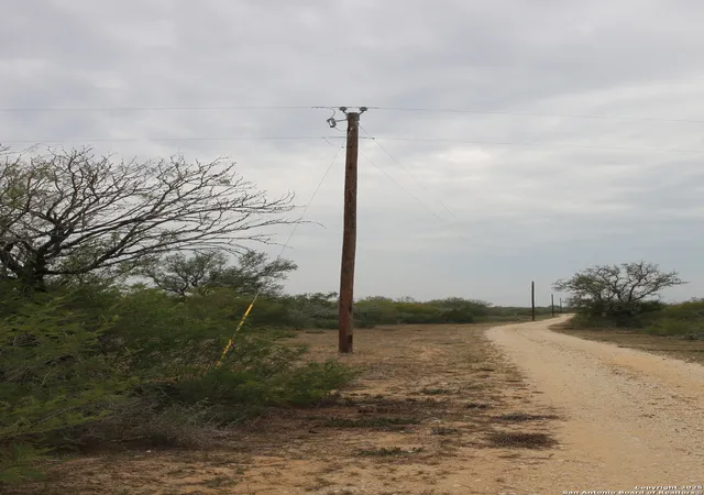 5th image of Tbd #2 County Road 567, Devine, TX 78016 | MLS# 1926871