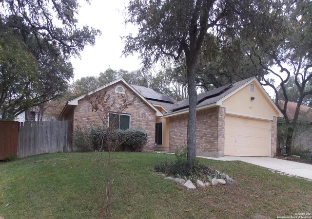 Photo 3 of Sale Pending at 7427 Silent Path, San Antonio, TX 78250 | MLS# 1926894 | Listing updated on 2026-03-03