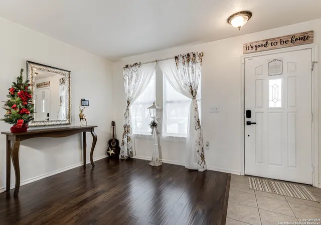 5th image of 6018 Plumbago Pl, San Antonio, TX 78218 | MLS# 1926895