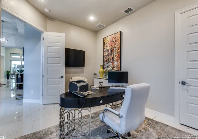 Photo 4 of Single family home for sale at 21335 Rembrandt, San Antonio, TX 78256 | MLS# 1926901 | Listing updated on 2026-03-26