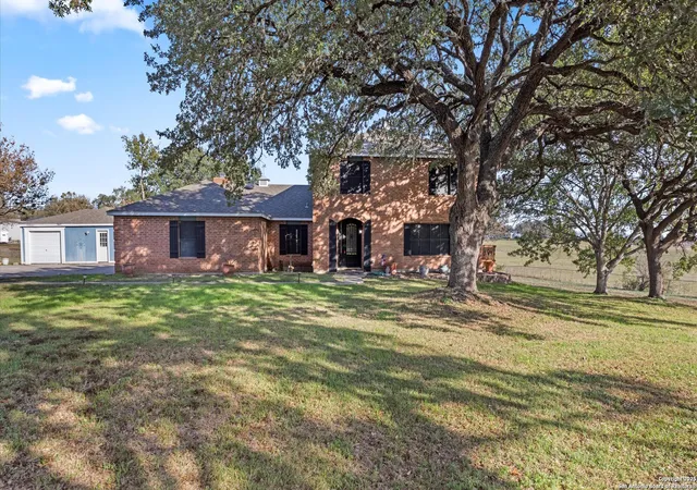 2nd image of 501 Rudeloff, Seguin, TX 78155 | MLS# 1926982