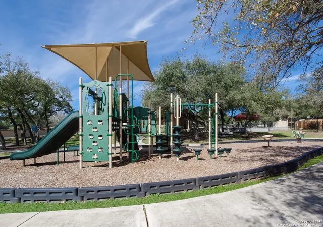 41st image of 22711 San Saba Blf, San Antonio, TX 78258 | MLS# 1927014
