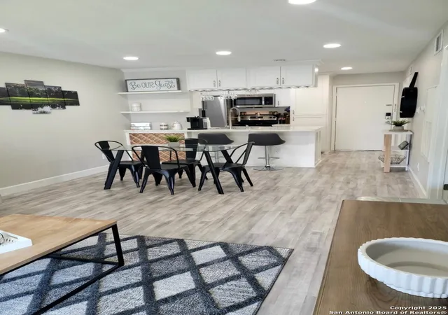 2nd image of 13151 Walden #APT 186, Montgomery, TX 77356 | MLS# 1927036