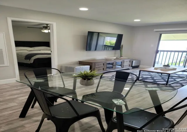3rd image of 13151 Walden, Montgomery, TX 77356