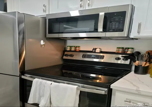 4th image of 13151 Walden, Montgomery, TX 77356