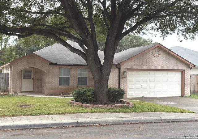Photo 1 of Sale Pending at 15411 Spring Coral, San Antonio, TX 78247 | MLS# 1927040 | Listing updated on 2025-12-29