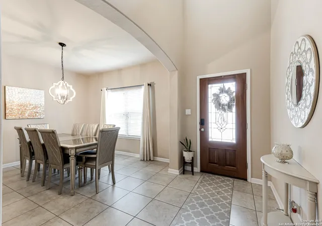 Photo 4 of Sale Pending at 24735 Buck Crk, San Antonio, TX 78255 | MLS# 1927041 | Listing updated on 2026-01-16