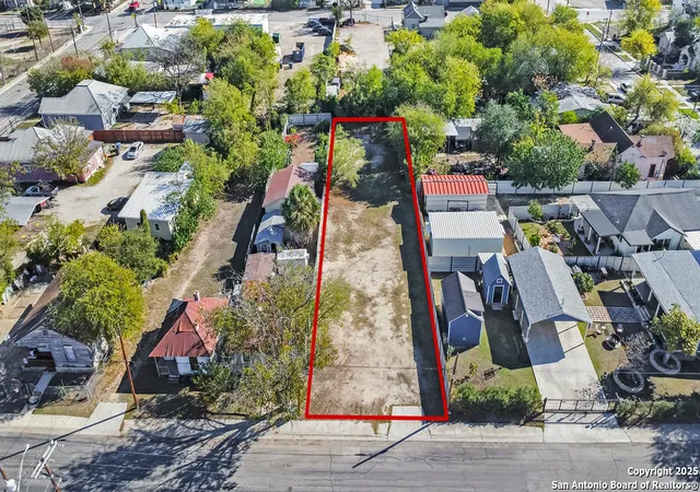 Photo 3 of Land for sale at 818 S Mesquite St, San Antonio, TX 78203 | MLS# 1927051 | Listing updated on 2026-01-08