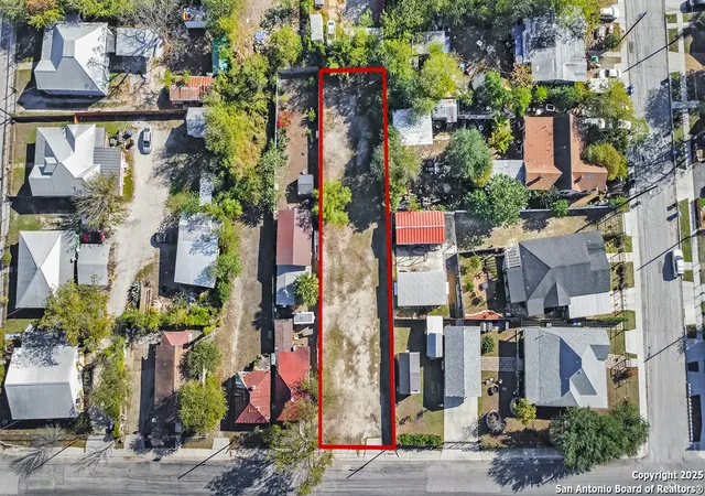 Photo 1 of Land for sale at 818 S Mesquite St, San Antonio, TX 78203 | MLS# 1927051 | Listing updated on 2026-01-08