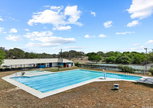 4th image of 111 Clydesdale, San Marcos, TX 78666 | MLS# 1927071