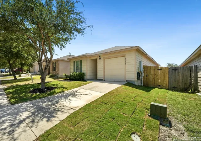 Photo 3 of Sale Pending at 11438 Country, San Antonio, TX 78252 | MLS# 1927077 | Listing updated on 2026-03-18