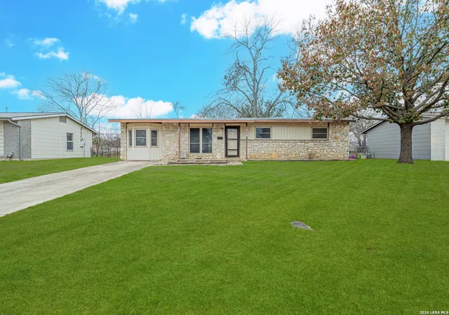 Homes for sale in Schertz, TX | 717 Aero, Schertz, TX 78154 | MLS# 1927086