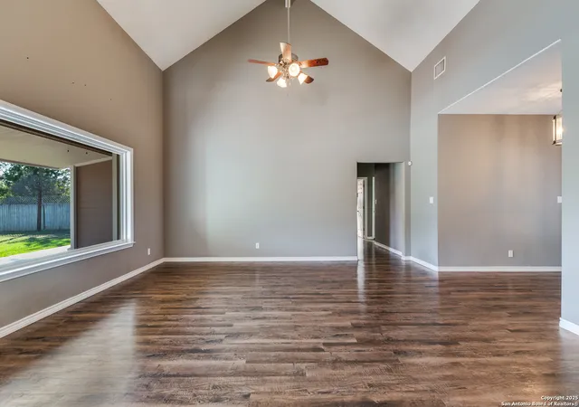 Photo 3 of Single family home for sale at 1536 Kings Ranch, Bandera, TX 78003 | MLS# 1927139 | Listing updated on 2026-01-19