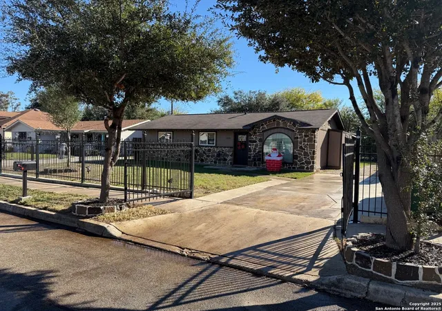 Photo 3 of Single family home for sale at 2214 Six Mile, San Antonio, TX 78224 | MLS# 1927206 | Listing updated on 2025-12-08