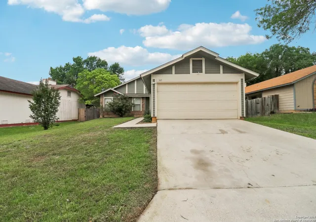 4th image of 345 Cypressfox, San Antonio, TX 78245 | MLS# 1927242