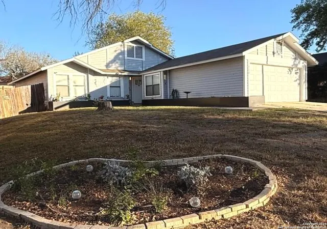 2nd image of 258 Burlington Dr, San Antonio, TX 78245 | MLS# 1927258