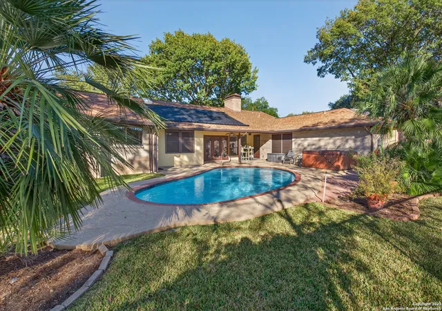 Photo 1 of Single family home for sale at 6330 Lakewood Park, Windcrest, TX 78239 | MLS# 1927269 | Listing updated on 2025-12-18
