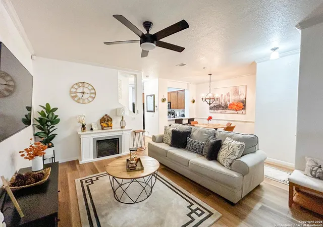 Photo 3 of Single family home for sale at 2508 Grayson Cir, San Antonio, TX 78232 | MLS# 1927324 | Listing updated on 2025-12-20