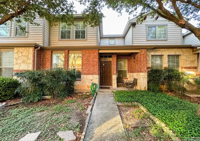 Photo 1 of Single family home for sale at 2508 Grayson Cir, San Antonio, TX 78232 | MLS# 1927324 | Listing updated on 2025-12-20