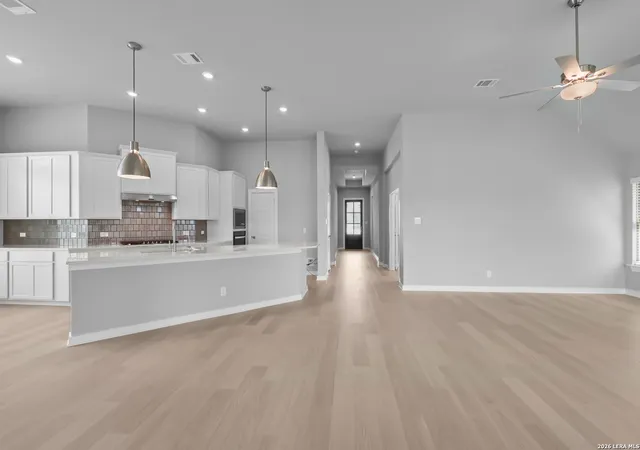 5th image of 201 Desert Bloom, San Antonio, TX 78258 | MLS# 1927436