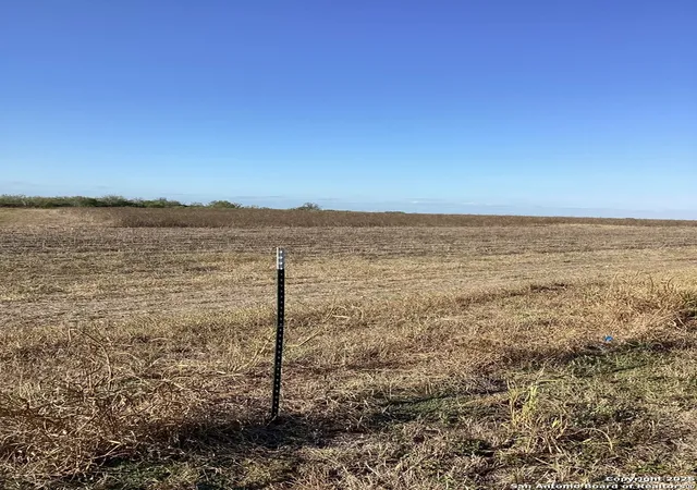 2nd image of 435 Rock Bridge Trl, Seguin, TX 78155 | MLS# 1927480
