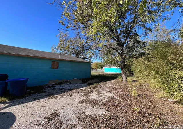4th image of 139 Humboldt St, San Antonio, TX 78211 | MLS# 1927502