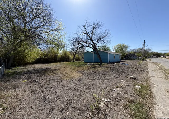 9th image of 139 Humboldt St, San Antonio, TX 78211 | MLS# 1927502