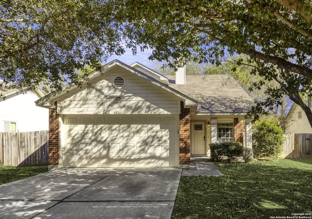 1st image of 321 Zebra Dr, Kyle, TX 78640 | MLS# 1927693