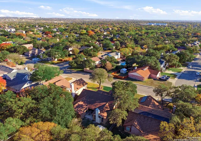 32nd image of 8911 Park Vista, San Antonio, TX 78250 | MLS# 1927705