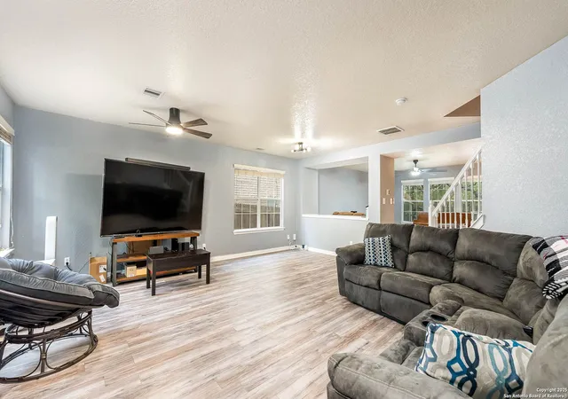 Photo 3 of Single family home for sale at 17342 Irongate Rail, San Antonio, TX 78247 | MLS# 1927750 | Listing updated on 2026-01-28